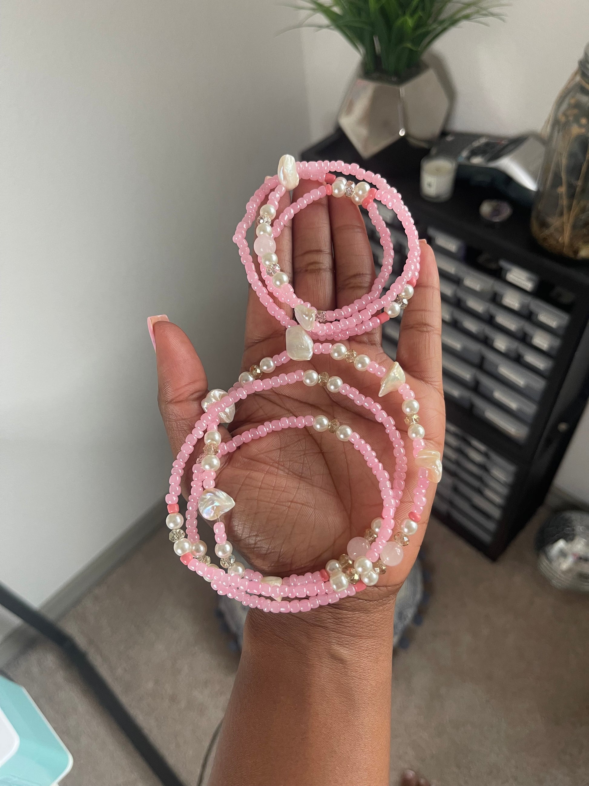 Goddess of the Shore Thigh Bead