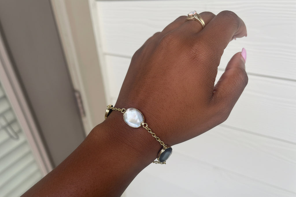 Oceans Kiss- Gold Moonstone Bracelet