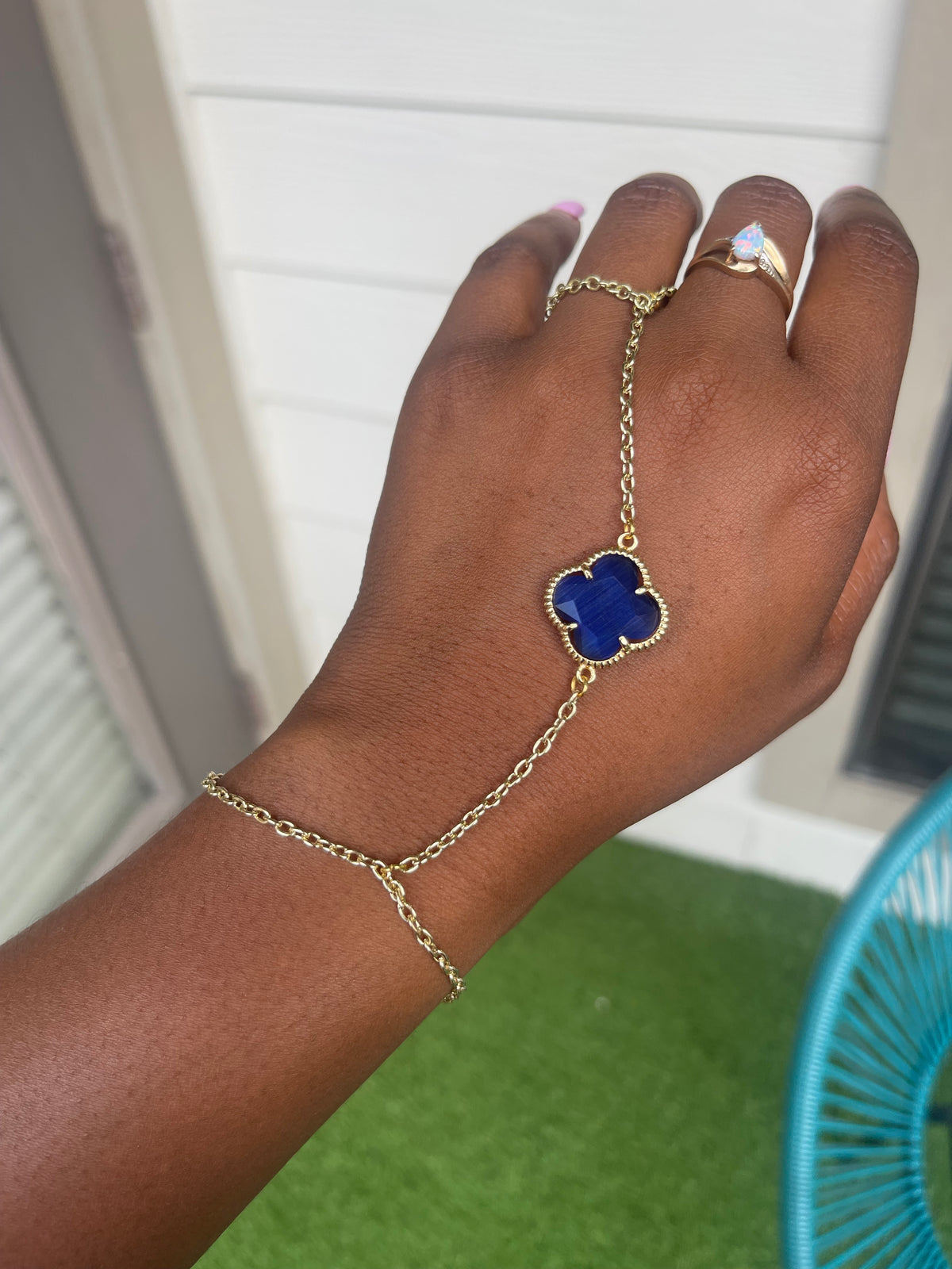 Blue Flowerr Hand Chain