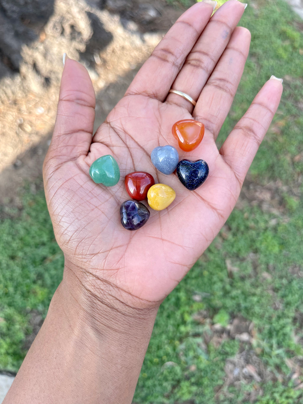 7 Chakra Heart Stone Set